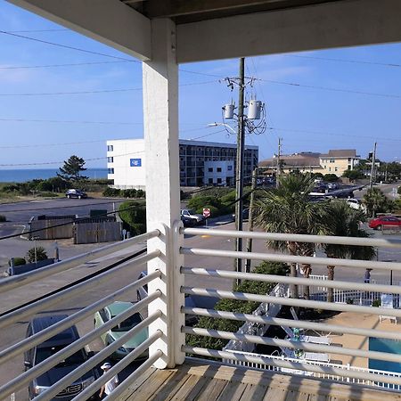 Sandpeddler Inn And Suites Wrightsville Beach Bagian luar foto