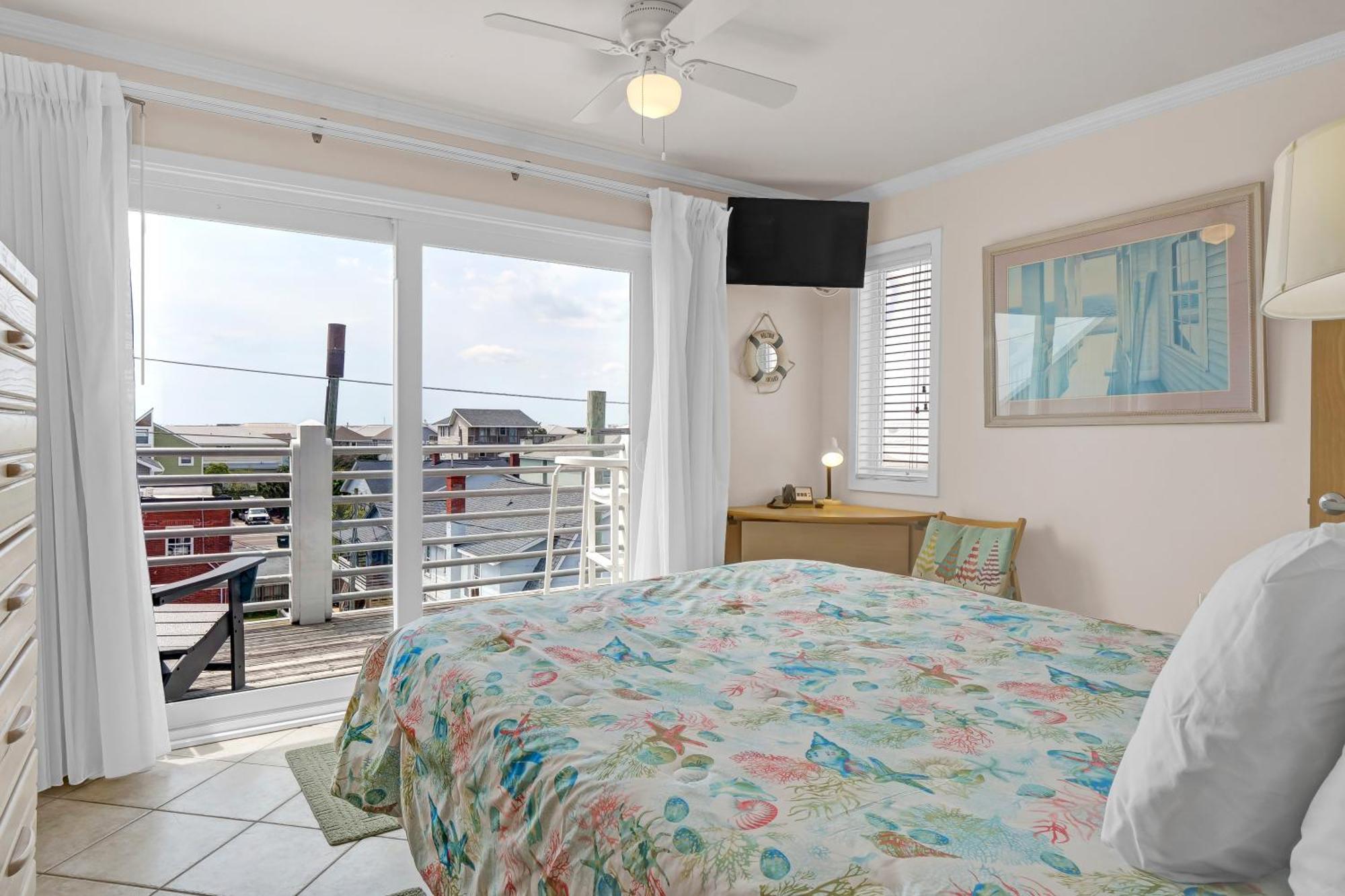 Sandpeddler Inn And Suites Wrightsville Beach Bagian luar foto