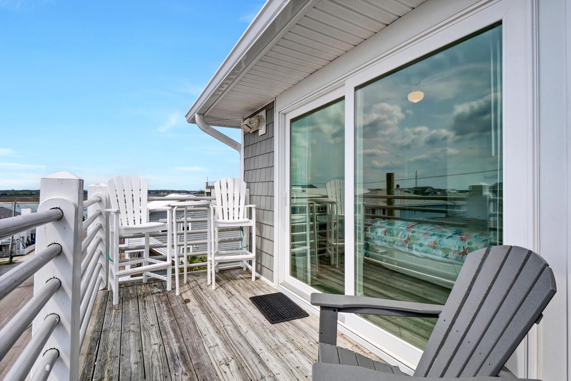 Sandpeddler Inn And Suites Wrightsville Beach Bagian luar foto