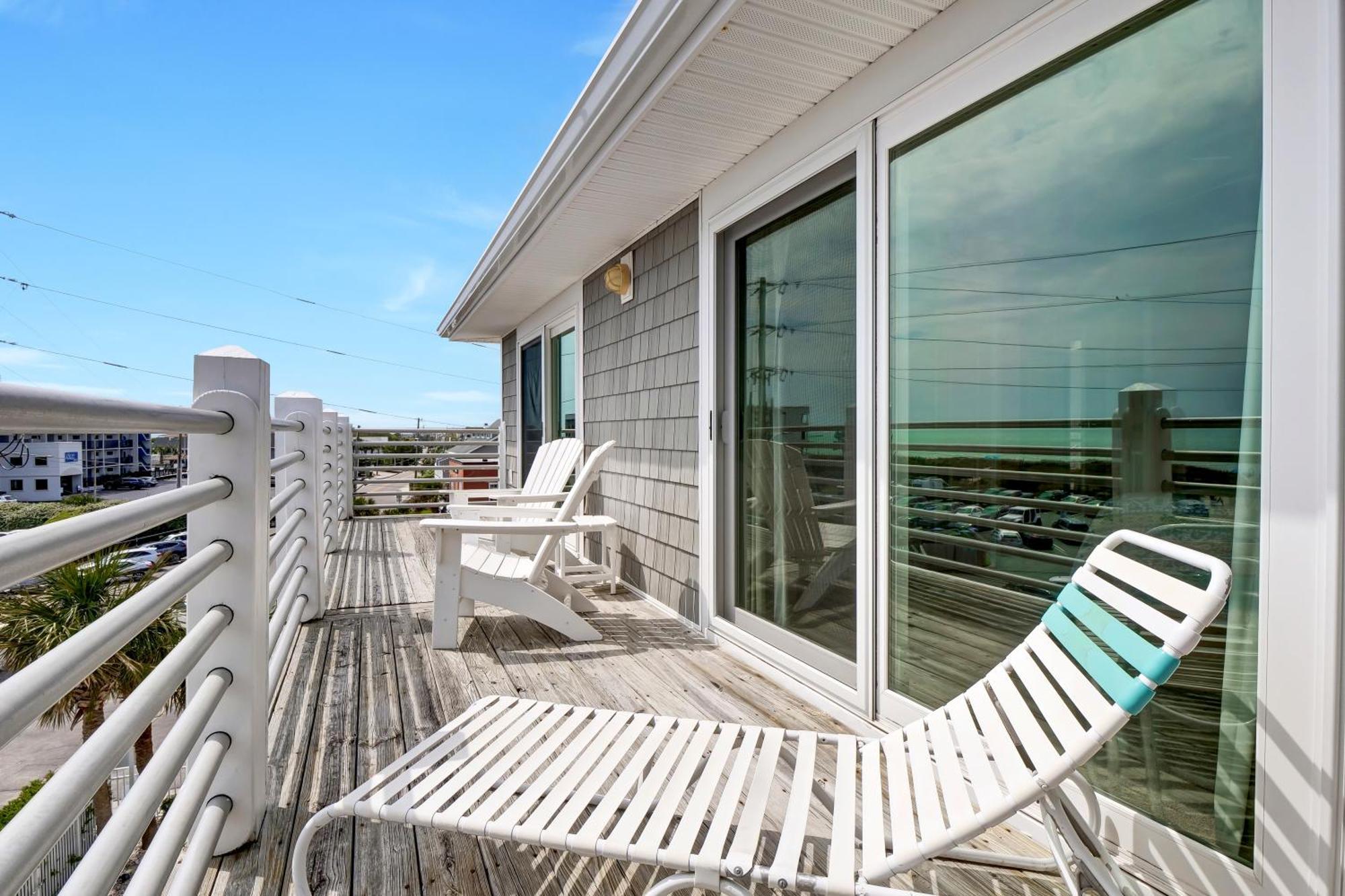 Sandpeddler Inn And Suites Wrightsville Beach Bagian luar foto