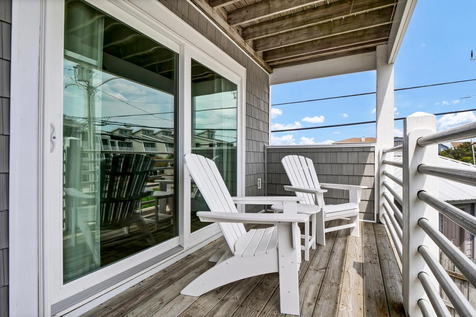 Sandpeddler Inn And Suites Wrightsville Beach Bagian luar foto
