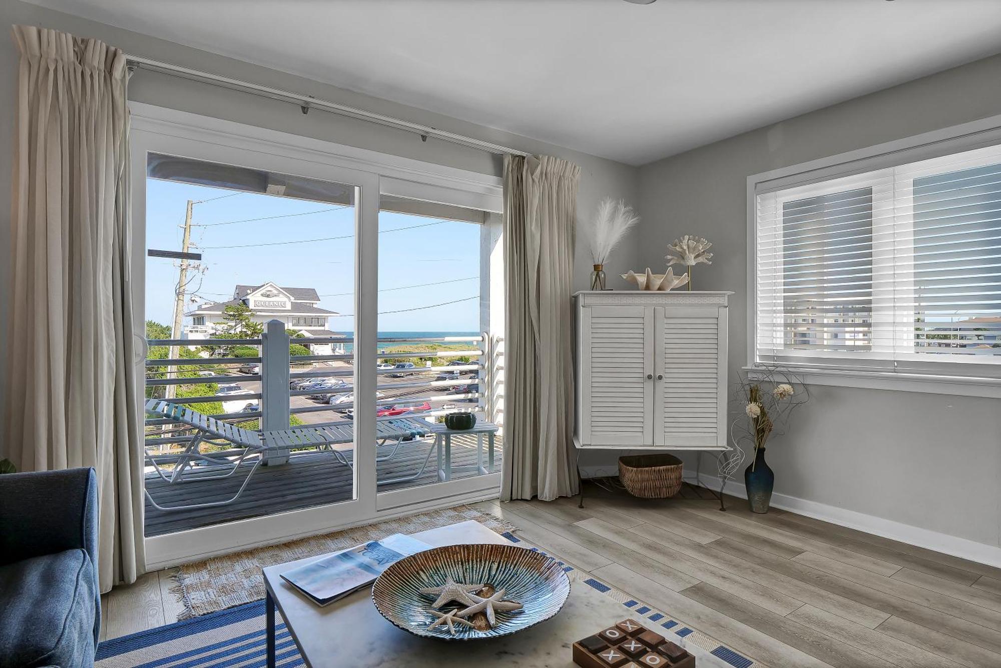 Sandpeddler Inn And Suites Wrightsville Beach Bagian luar foto